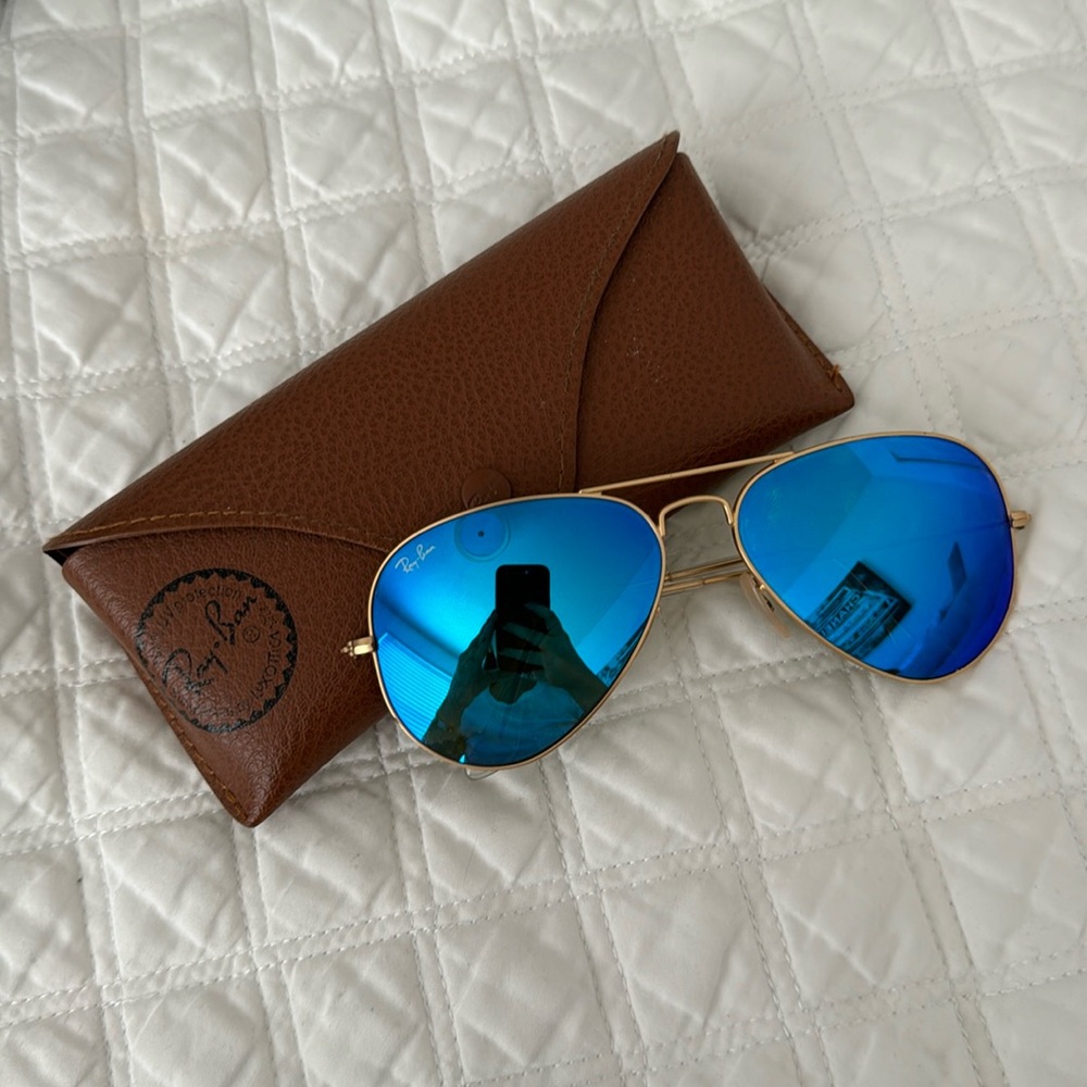RAY-BAN Blue Aviator Sunglasses
